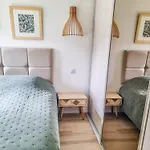 4 Stars By The Sea - Wifi - Parking - Clim Casa vacanze