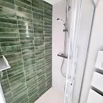 4 Stars By The Sea - Wifi - Parking - Clim
