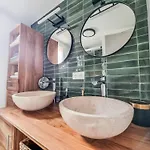 4 Stars By The Sea - Wifi - Parking - Clim Casa vacanze
