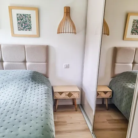 4 Stars By The Sea - Wifi - Parking - Clim Semesterbostad