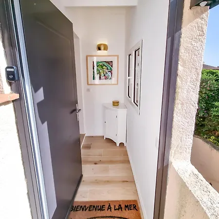 4 Stars By The Sea - Wifi - Parking - Clim Semesterbostad Le Lavandou