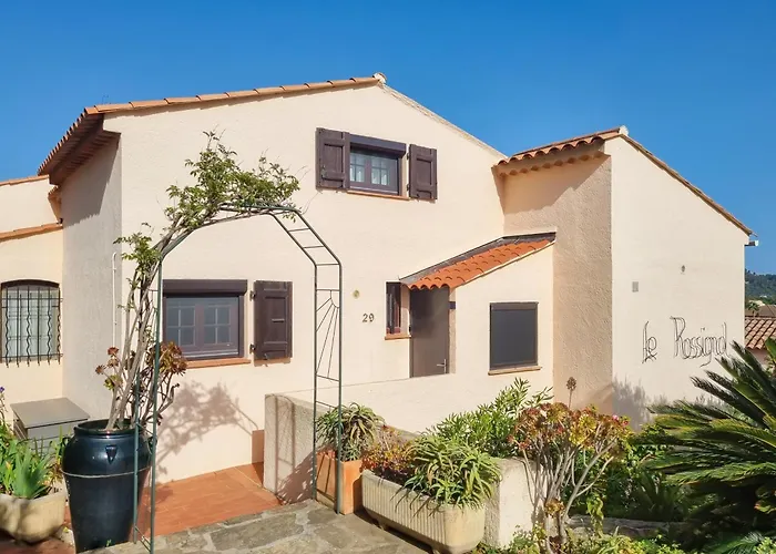 4 Stars By The Sea - Wifi - Parking - Clim * Le Lavandou